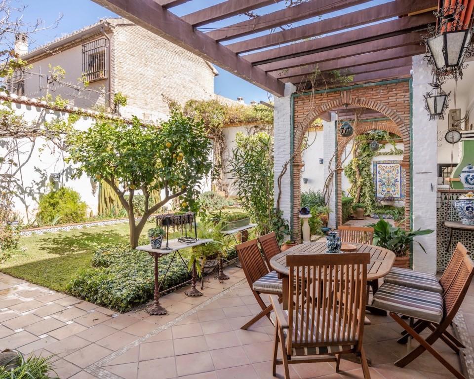 Andaluz Carmen with Garden, Albayzin